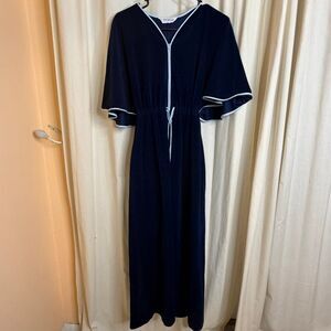 Vintage vanity fair butterfly sleeve velour robe maxi sleepwear size medium